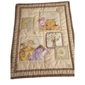 Disney Winnie the Pooh Baby Comforter